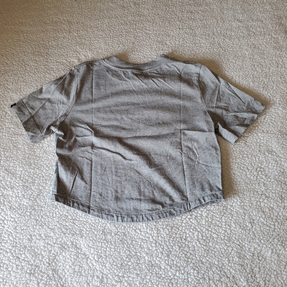 Nike Crop Crew Neck Size Small - Picture 2 of 4